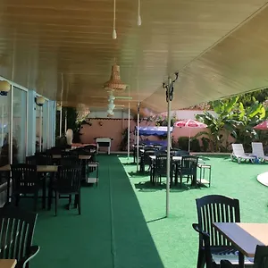 Apart Otel Golden Moon
